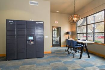 Amazon hub